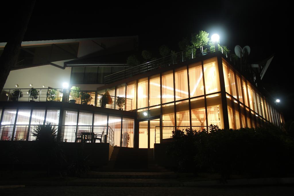 Villa Reta Hotel & Spa Grigoleti Extérieur photo